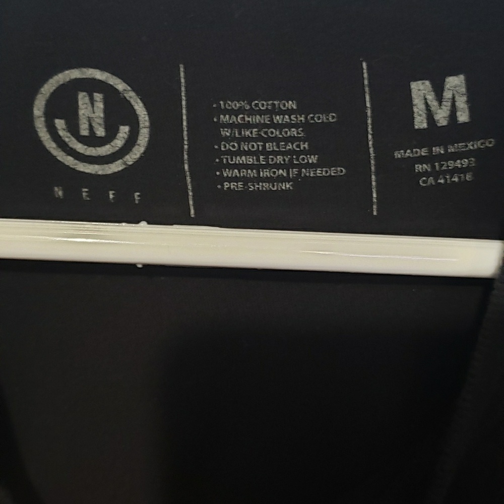 Men's Neff Tee - Picture 3 of 3
